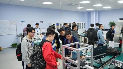 上海交通大学新闻学术网 技术交流的新纽带与学术传播的智慧平台