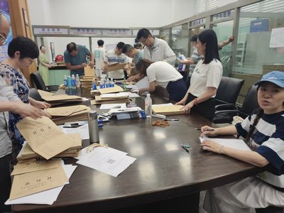 技能启航，筑梦未来——上海市高级技工学校2025级新生开学典礼暨上海技术交流活动隆重举行